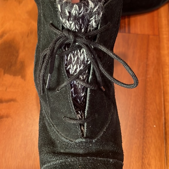 Sam & Libby Black Suede Ankle Booties with Knit Lining, Size 6 1/2 - Picture 7 of 8